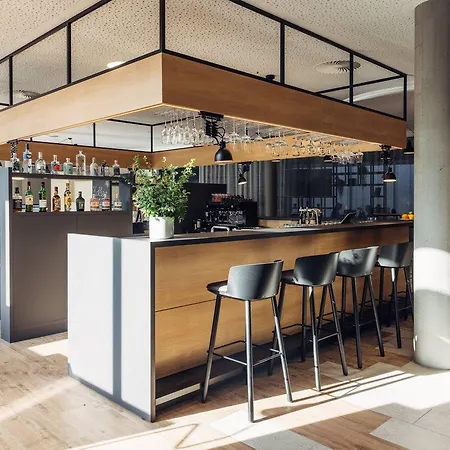 Hotel Harry's Bern 4*